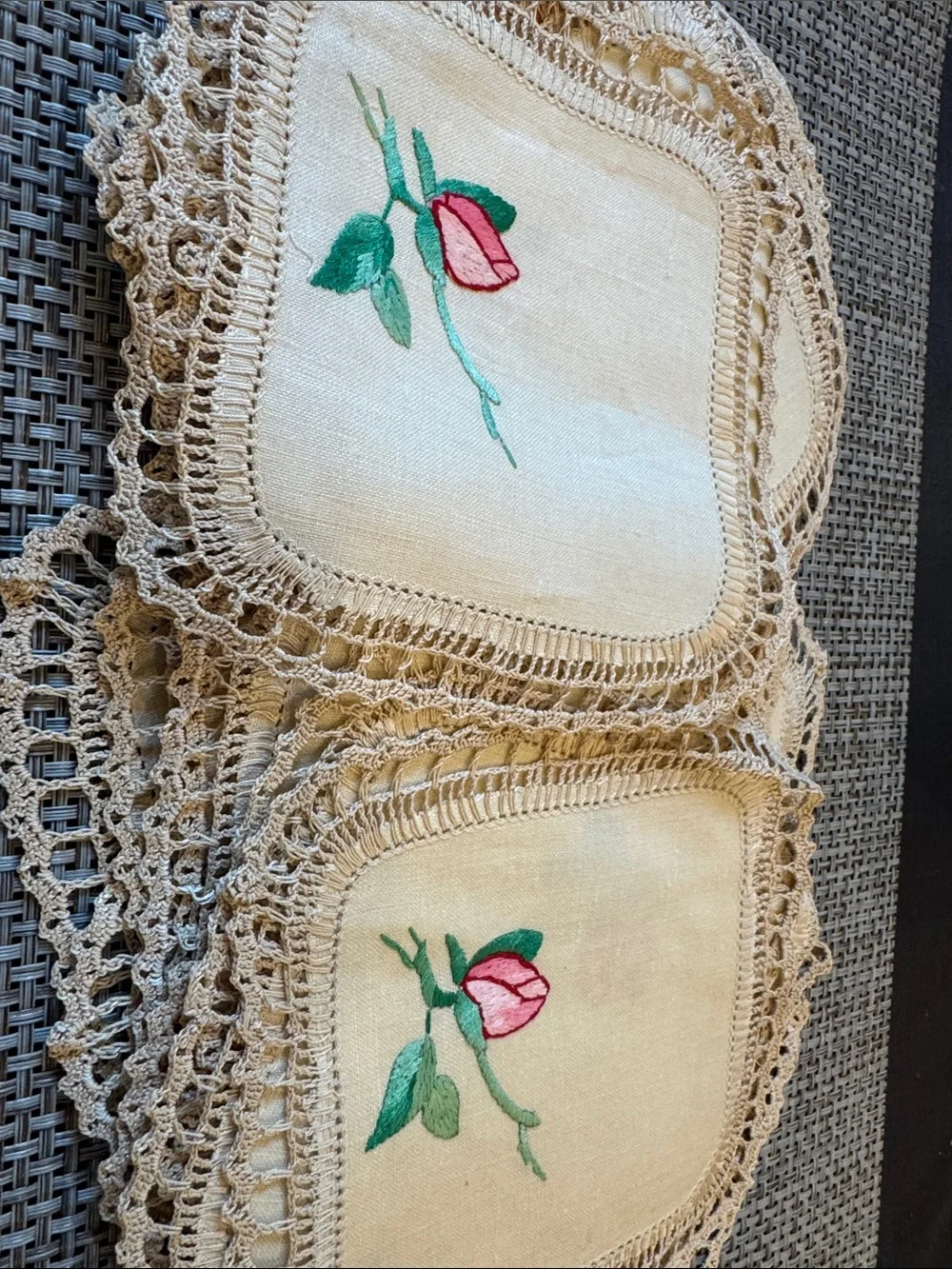 Vintage 24 Hand-Embroidered Pink Rose Linen Doily - Vintage Style